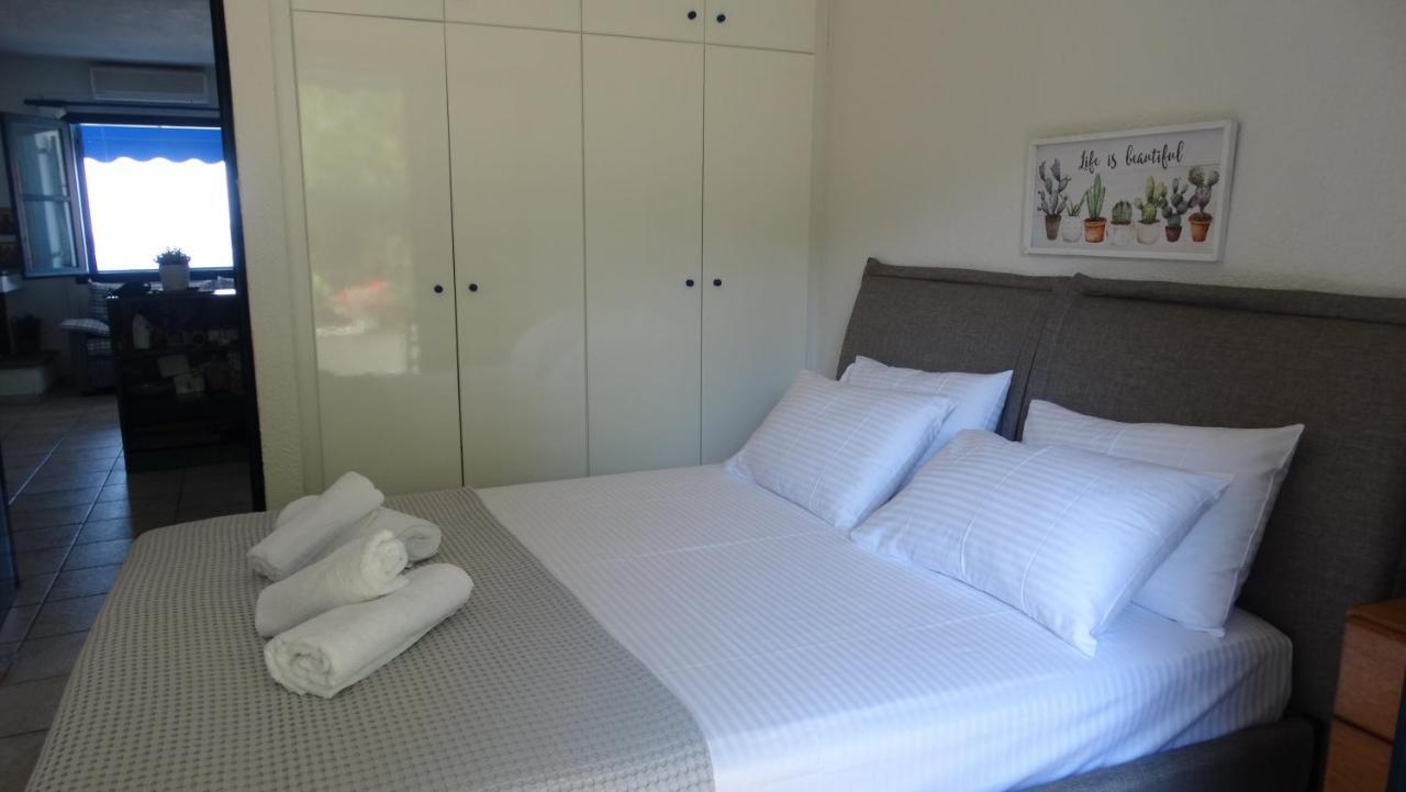 House With Marvelous View Apartment Ouranoupoli Ngoại thất bức ảnh
